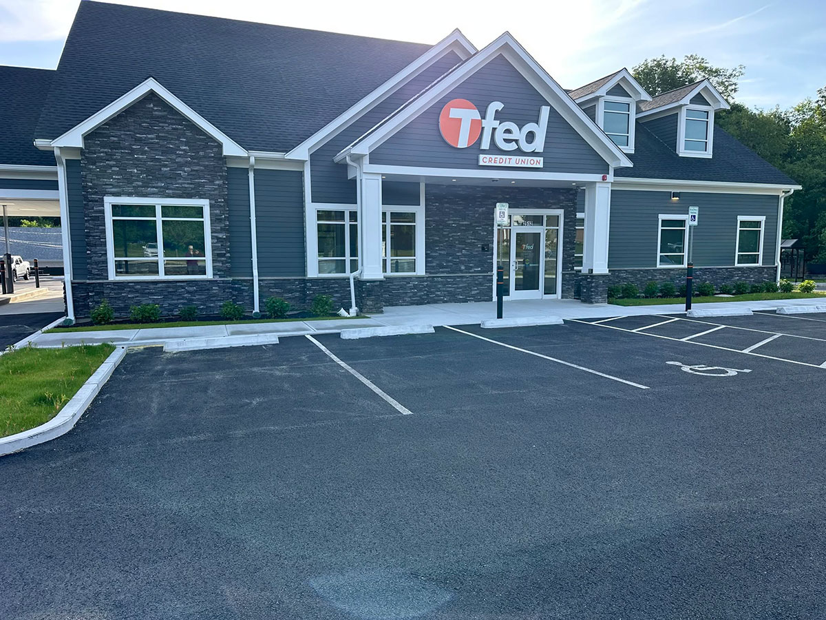Taunton Federal Credit Union with manufactured stone veneer in Wareham, MA