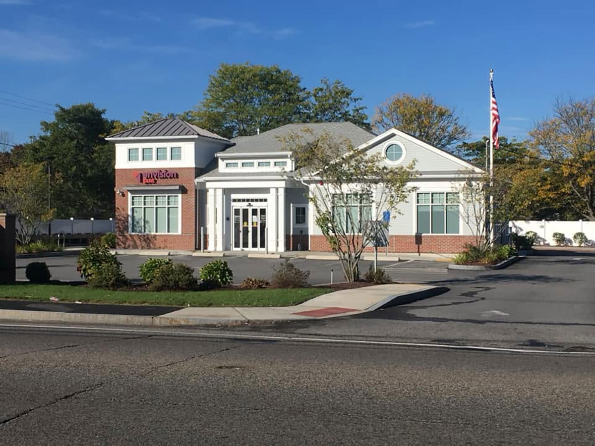Completed Envision Bank building with thin brick veneer accents in Stoughton, Massachusetts