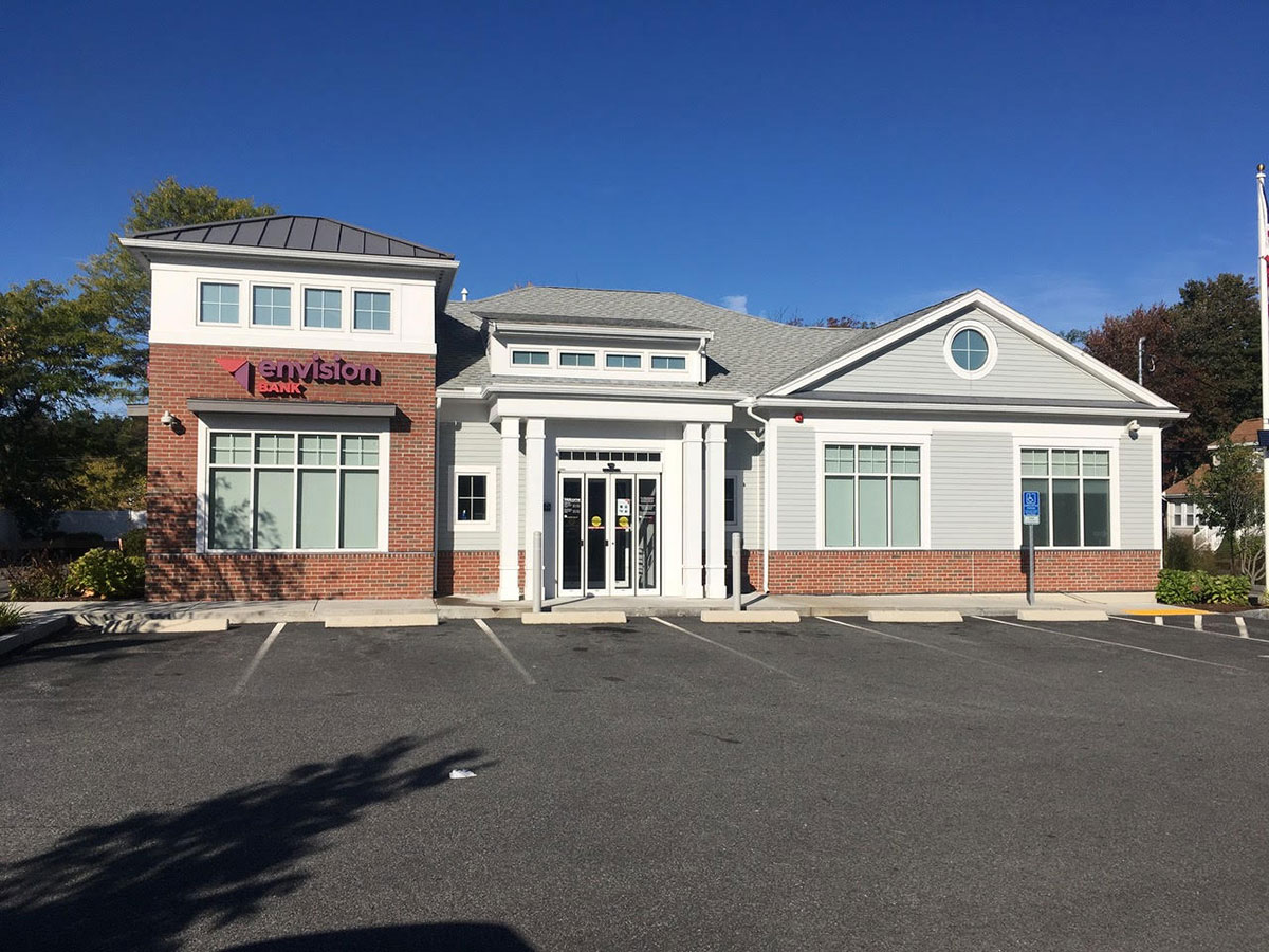 Front elevation of Envision Bank with Glen-Gery Thin Tech brick veneer